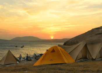 Lưu ngay 9 tọa độ camping ở Bình Thuận đẹp hết nấc cho mùa hè này