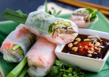 Mách bạn 5 món ăn chống ngán khi đi camping