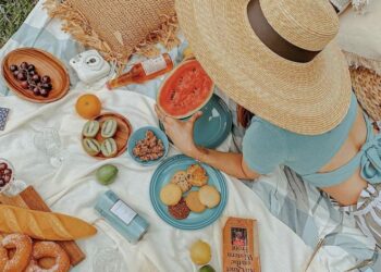 Gợi ý 5 món ăn có thể mang đi xa