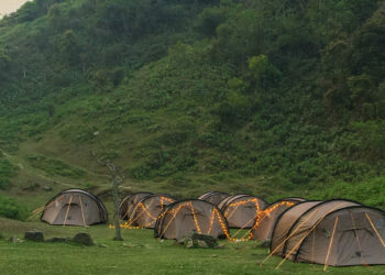 Hành trình trải nghiệm cắm trại hoang sơ tại dãy Can Thàng (Sapa)