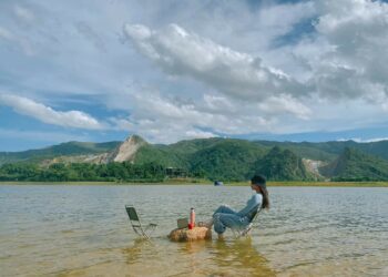 Hồ Đồng Chanh - Địa điểm cắm trại ở Hoà Bình mà dân tình đang "check-in" rần rần