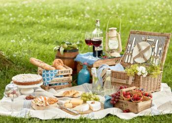 Tự nấu ăn khi đi du lịch. Dễ hay khó?