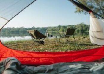 Kinh nghiệm cắm trại qua đêm an toàn ở Úc: từ chọn lều đến chỗ ngủ