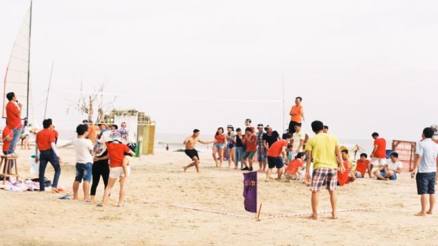 Bờ biển phù hợp cho các hoạt động thể thao ngoài trời