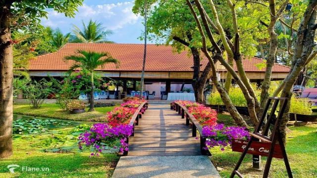 Khu du lịch Văn Thánh mở cửa vào tất cả các ngày trong tuần