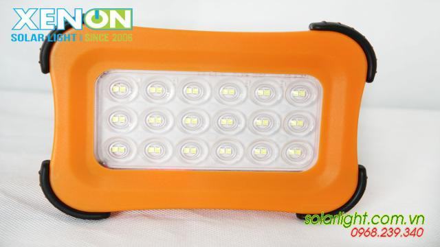 Đèn pha năng lượng mặt trời cầm tay 50W kết hợp pin dự phòng - PL5.0
