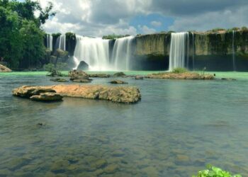 Thác Dray Sap – Vẽ lên sự hùng vĩ của Đắk Nông