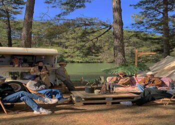 TOP 09 Điểm Cắm Trại Hải Phòng Đẹp Nhất Thành Phố Hoa Phượng Đỏ