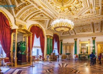 Du lịch Nga: Khám phá Moscow - Saint Petersburg